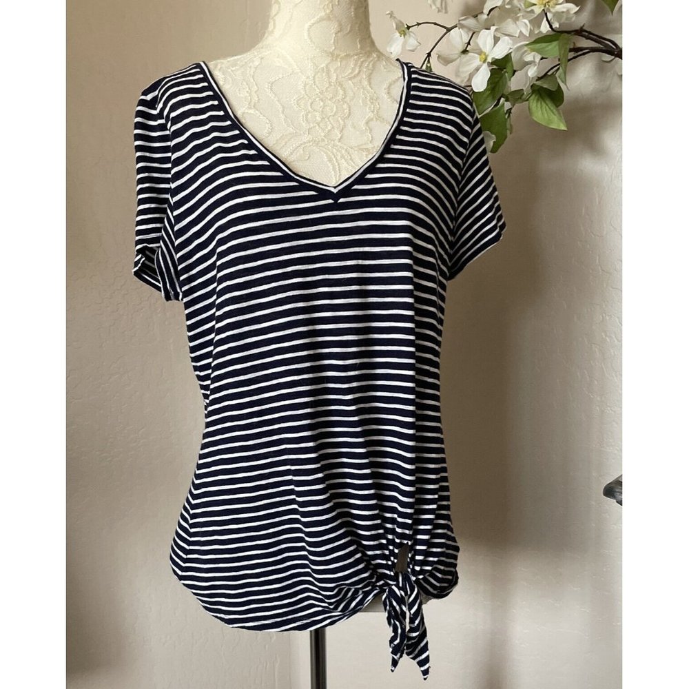 Express One Eleven Womens Top V Neck Short Sleeve Navy White Striped Tie Front L